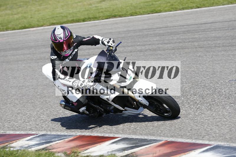 /Archiv-2025/11 29.04.2025 PROMAX ADR/Gruppe gruen/12